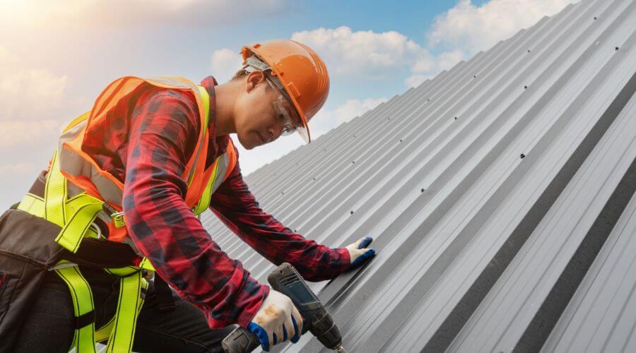 Professional Emergency Roof Repairs services in Buckeye, WV